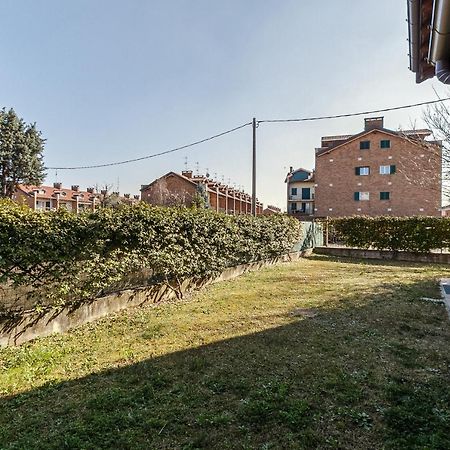 Le Quattro Stelle Villa Cardano Al Campo Exterior foto